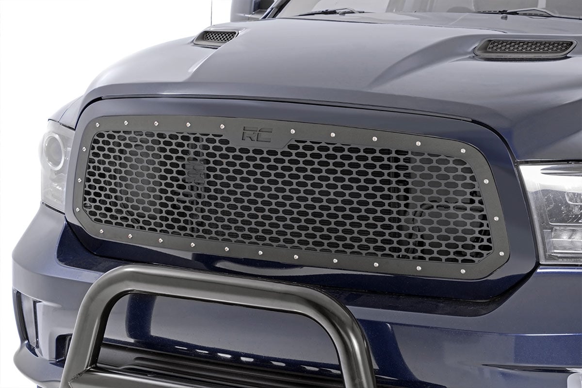 Ram 1500 Classic Mesh Grille - Rough Country - Mesh Pattern - Black - '19-'23